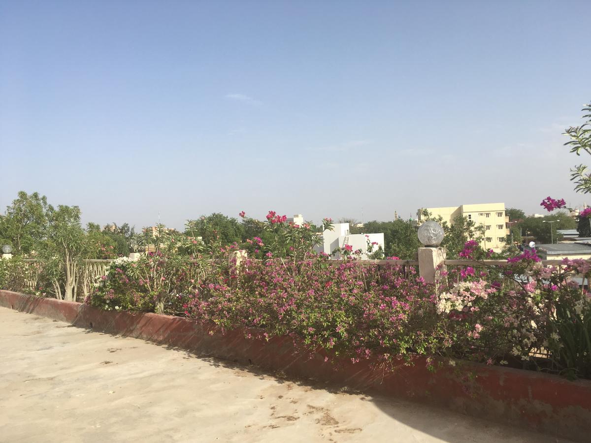 Shanghai Hotel NʼDjamena Eksteriør billede