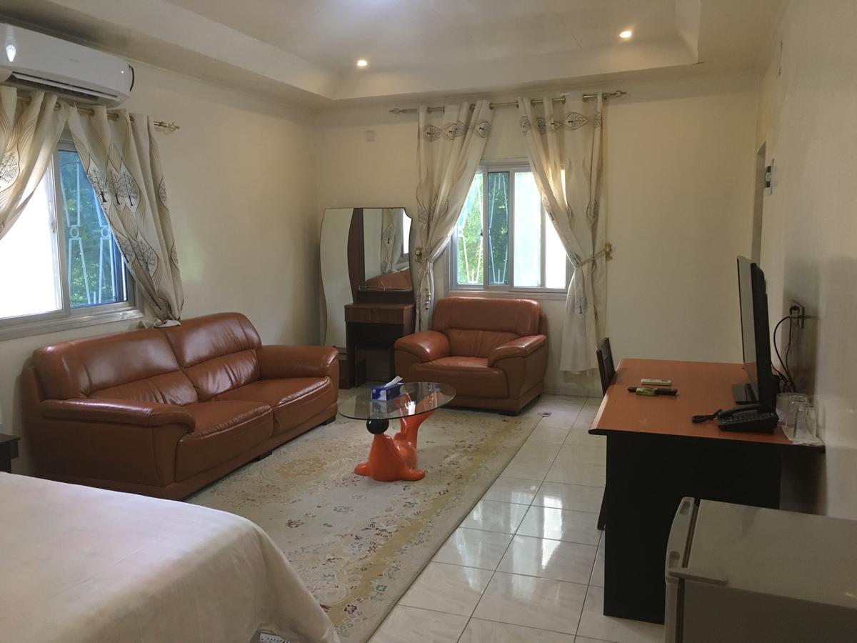 Shanghai Hotel NʼDjamena Eksteriør billede